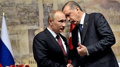بوتين لأردوغان: روسيا مستعدة لتسهيل عبور شحنات الحبوب من موانئ أوكرانيا 