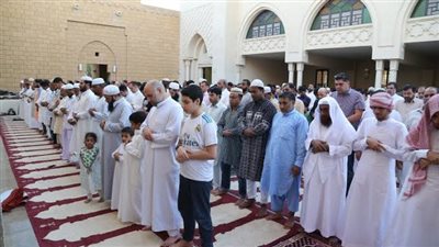 كيفية صلاة العيد فى المذهب المالكي.. الاختلاف حول عدد التكبيرات.. فيديو 