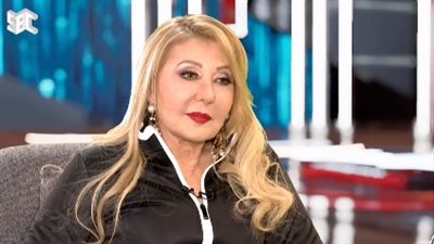 نادية الجندي توضح سبب ابتعادها عن الأعمال الفنية: مقدرش أتنازل عن مستوى عودت الجمهور عليه