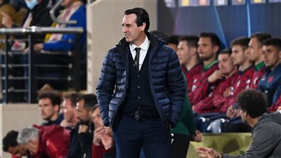 تحت قيادة إيمري.. أستون فيلا من فريق بلا هوية إلى التواجد بوسط جدول البريميرليج