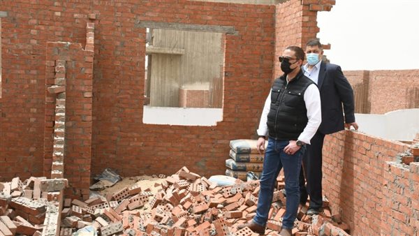 محافظ الفيوم يقود