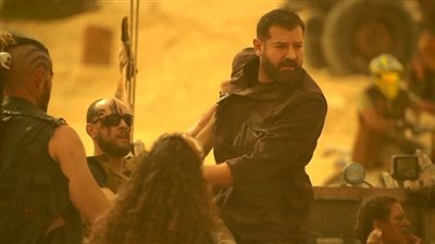 عمرو يوسف يعنف رامز جلال: أنا معرفش ياسر جلال أخوك إزاي.. أنت مش صديقي