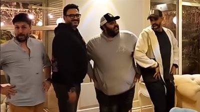 أكرم حسني يحتفل بعيد ميلاد هشام ماجد بـ سِتّو أنا |فيديو