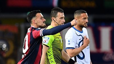 إنتر يسقط أمام بولونيا ويمنح ميلان صدارة منفردة للدوري الإيطالي