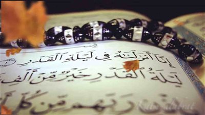 عميد سابق بالأزهر: بعض الأحاديث وضعها الزنادقة وأصحاب الحرف.. وكل حديث يخالف القرآن شاذ