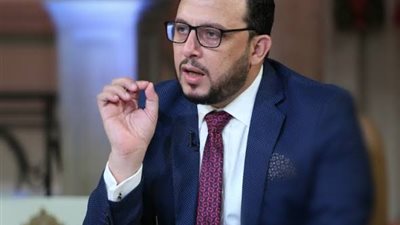 مصادر بالأزهر عن المتطاول على القرآن الكريم: بيحب التريند.. ومش أول مرة يقول تصريح زي ده