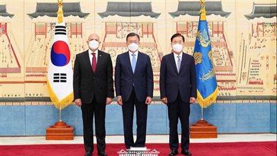 سفير مصر في سيول يقدم أوراق اعتماده إلى رئيس كوريا الجنوبية