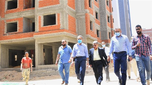 محافظ الغربية يتفقد