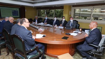 وزير النقل: إنشاء شركة مشتركة مع النمسا لتنفيذ أكبر ورشة مفاتيح للسكك الحديدية