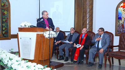 رئيس الطائفة الإنجيلية يشهد تنصيب القس أمجد عادل راعيًا شريكًا بكنيسة الجيزة  