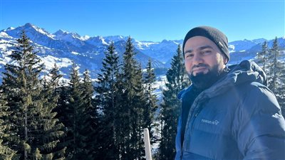 مشارك في ملتقى الخط العربي: اختياري تكريم لأعمالي