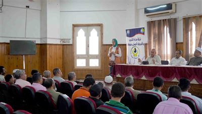 مياه سوهاج توجه حملة لتوعية المواطنين بعدم الإسراف في استخدام المياه قبل عيد الفطر | صور