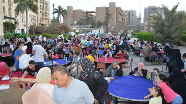 حفل إفطار جامعة عين