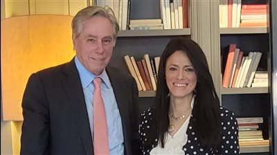 وزيرة التعاون الدولي تبحث مع مستشار المبعوث الأمريكي فرص التعاون المناخي 