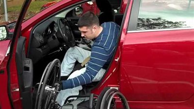 رغم وقف استيرادها رسميًا.. القومي للإعاقة يفجر مفاجأة بشأن الإفراج عن سيارات ذوي الهمم