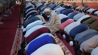 الإفتاء: الحد الأدنى لإقامة صلاة الجمعة 3 أفراد دون الإمام