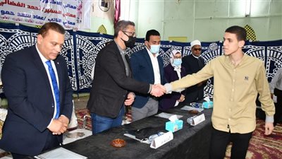 محافظ الفيوم يكرم 434 فائزا وفائزة من حفظة القرآن الكريم