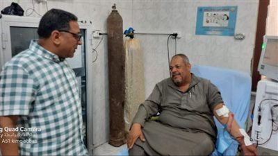 رئيس مدينة رأس غارب يتفقد المستشفى المركزي ويهنئ المرضى بعيد الفطر المبارك| صور