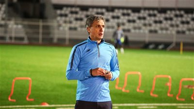 نوفيتش: الأهلي نادٍ صاحب تقاليد وإنجازات وتاريخ.. وللتغلب عليه تحتاج الكثير من الأشياء| حوار