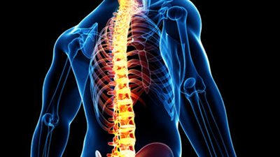 5 وسائل منزلية للتقليل من آلام الظهر.. منها ممارسة الرياضة والابتعاد عن التدخين