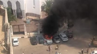 السيطرة على حريق اندلع في 4 سيارات بجوار أحد المصانع بالغربية 