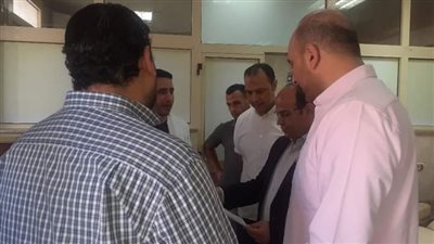 إحالة 10 أطباء وممرضين بمستشفى إيتاي البارود للتحقيق لعدم الانضباط الإداري