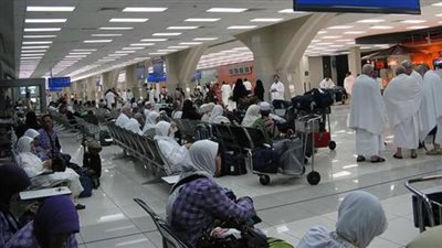 السعودية.. أسباب تكدس المسافرين في مطار الملك عبدالعزيز بجدة