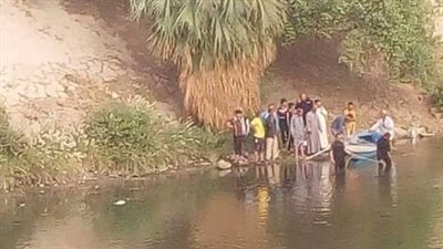 استمرار جهود رجال الإنقاذ للعثور على جثمان ضحية الغرق الرابعة في سوهاج | بث مباشر 