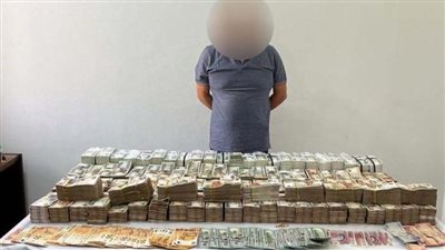 ضبط مدير خزنة بأحد البنوك للاتجار في النقد الأجنبي بحوزته 9 ملايين جنيه