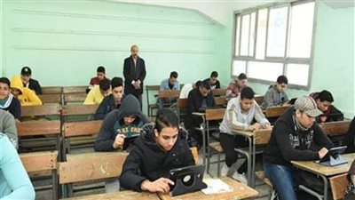 مراجعة نهائية.. نموذج امتحان اللغة العربية الصف الأول الثانوي