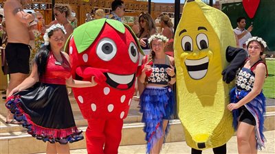 ضمن احتفالات العيد.. فنادق الغردقة تنظم مهرجان الفواكه للترويج للسياحة | صور