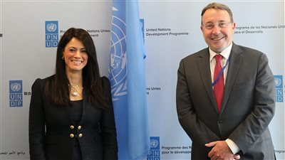 رانيا المشاط: ضرورة تعاون القطاع الخاص مع الحكومات لدفع خطط التنمية نحو الاقتصاد الأخضر