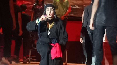 العرض المسرحي فندق الأحلام على مسرح ثقافة سوهاج