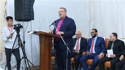 رئيس الطائفة الإنجيلية يشهد تنصيب القس صموئيل عادل راعيًا للكنيسة الإنجيلية بالشرابية