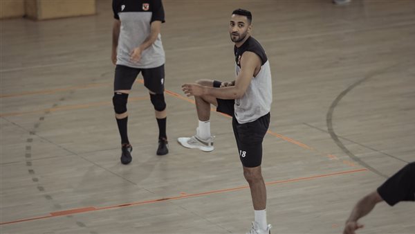 أحمد سعيد لاعب طائرة