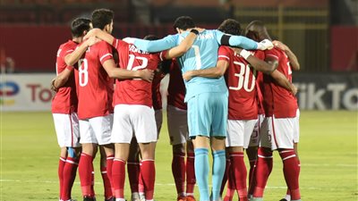 دوري أبطال إفريقيا| محاضرة فيديو للاعبي الأهلي داخل فندق الإقامة في الجزائر