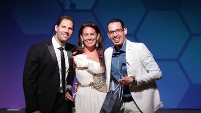 في مؤتمر عالمي.. مؤسسة مصرية تفوز بالمركز الأول بـ 5 أبحاث لعلاج السرطان | صور