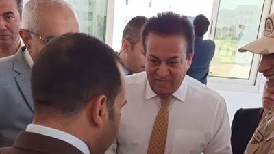 منها جامعة المنصورة الجديدة.. تفاصيل تفقد وزير التعليم العالي للمنشآت التعليمية بالدقهلية | بث مباشر