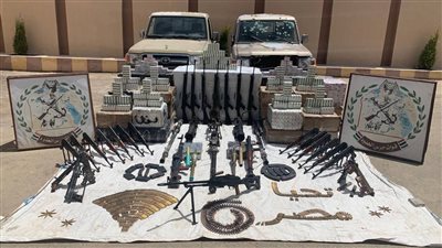 قوات حرس الحدود تضبط مليون قرص مخدر وسيارتي دفع رباعي وكميات كبيرة من الأسلحة والذخيرة