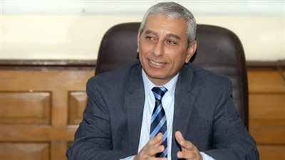 رئيس الشهر العقاري: تسجيل أي قطعة أرض من متر حتى 200 متر بـ 3900 جنيه | فيديو