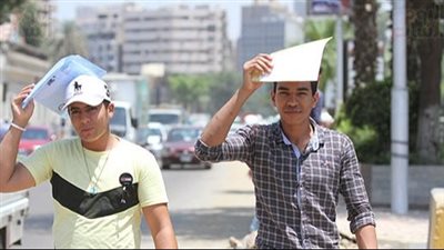 منخفضات خماسينية ورياح من شبه الجزيرة.. الأرصاد تكشف حالة الطقس خلال شهر مايو