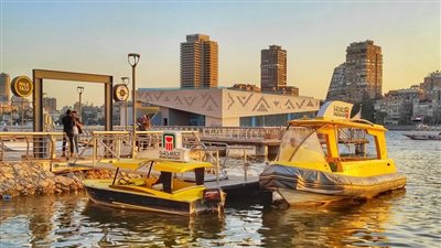 شركة خاصة و15 فردا.. تفاصيل سير التاكسي النهري بممشى أهل مصر 