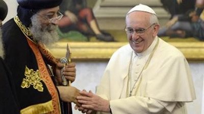 البابا تواضروس وبابا الفاتيكان يشتركان في مقدمة كتاب حول اللقاء التاريخي بين البابوين بولس السادس وشنودة الثالث 