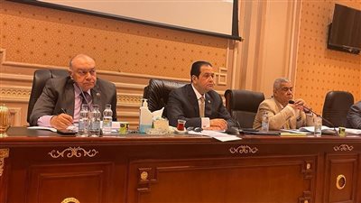 محافظ الإسكندرية لـ نقل النواب: نواجه أزمة مرورية.. ونستقبل 2.5 مليون وافد يوميًا