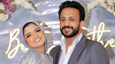 بعد ضربها وطلاقها في العمرة.. مصمم الأزياء أحمد العجمي يعتذر للبلوجر أحلام عادل: أنا أسف وحقك عليا