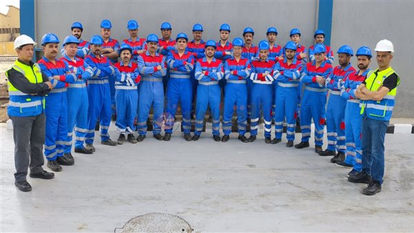 الفرقة التاسعة داخل