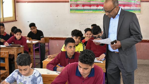 امتحانات نهاية العام