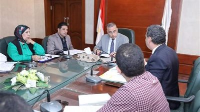 محافظ سوهاج: توفير أحدث التقنيات الأمنية لمرسى ناصر السياحي