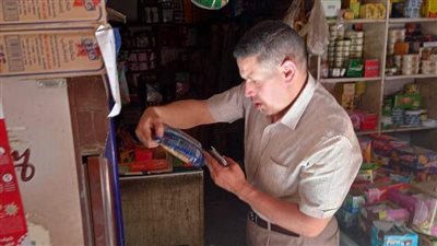 ضبط سلع غذائية غير صالحة للاستهلاك الآدمي بشبرا الخيمة 