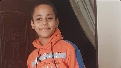 العثور على طفل غريق بالعريش.. وفرد الإنقاذ: كان عالق بين الصخور | فيديو 